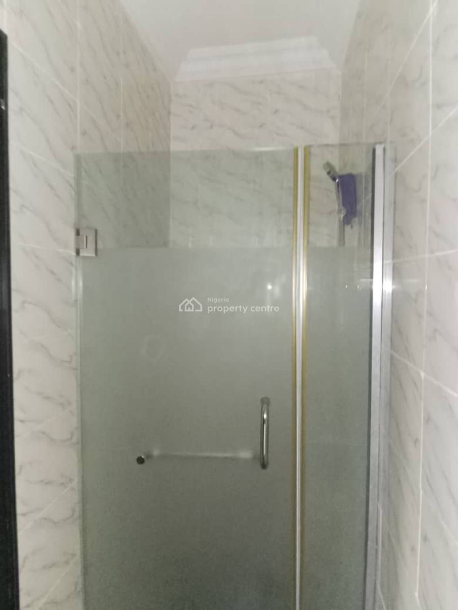 3 Bedroom Flat, Gateway Zone, Gra Phase 1, Magodo, Lagos, Flat / Apartment for Rent