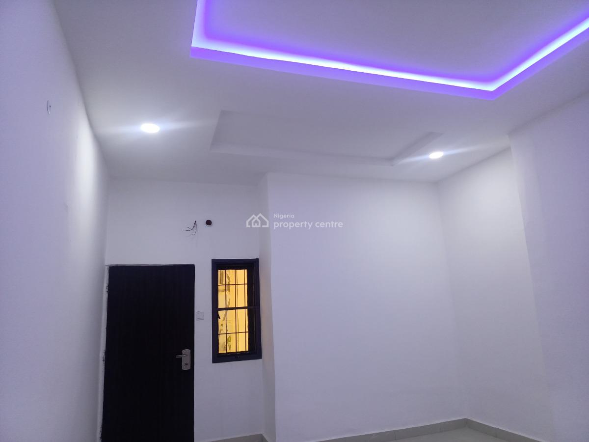 Luxury 4 Bedroom with Bq  Teracs, Guzape, Guzape District, Abuja, Flat / Apartment for Rent
