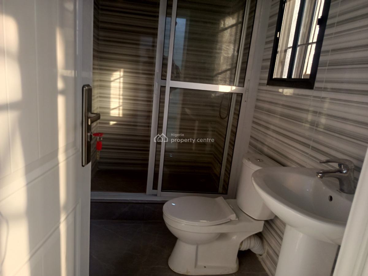 Luxury 4 Bedroom with Bq  Teracs, Guzape, Guzape District, Abuja, Flat / Apartment for Rent