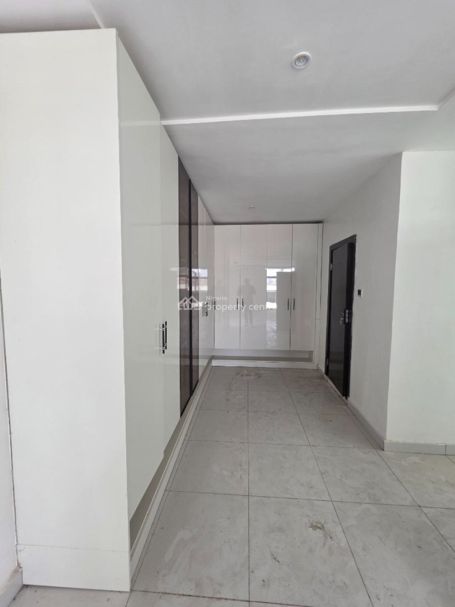 Massive 5 Bedroom Terrace Duplex with Bq, Guzape District, Abuja, Terraced Duplex for Sale