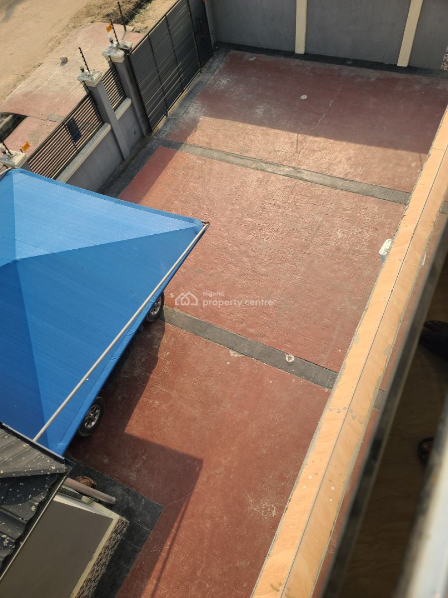 Beautiful Spacious Bedroom Flat Upstairs, Lekki Scheme 2 Estate Abraham Adesanya Ajah Lekki Lagos, Ajiwe, Ajah, Lagos, Flat / Apartment for Rent