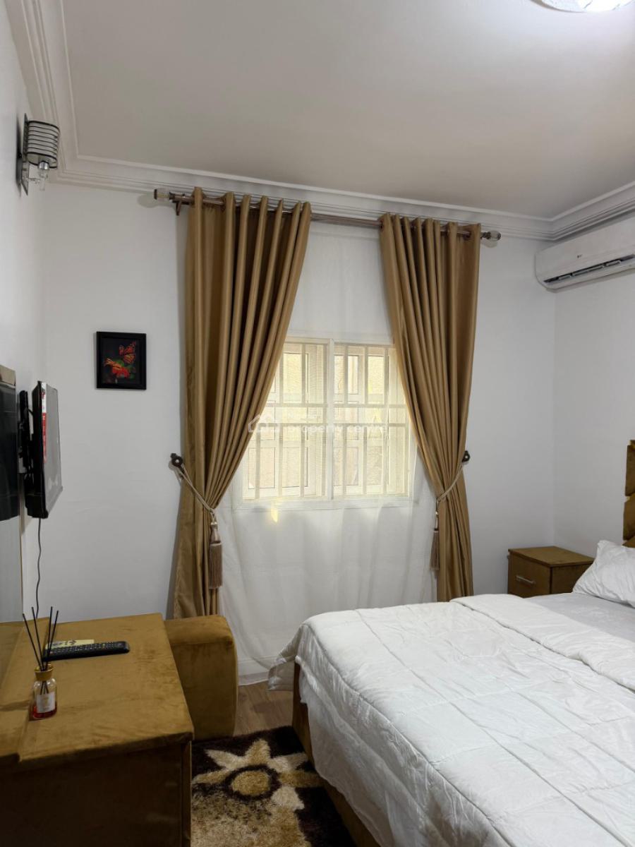 1 Bedroom Apartmemt, Adzope Crescent, Wuse 2, Abuja, Mini Flat (room and Parlour) Short Let