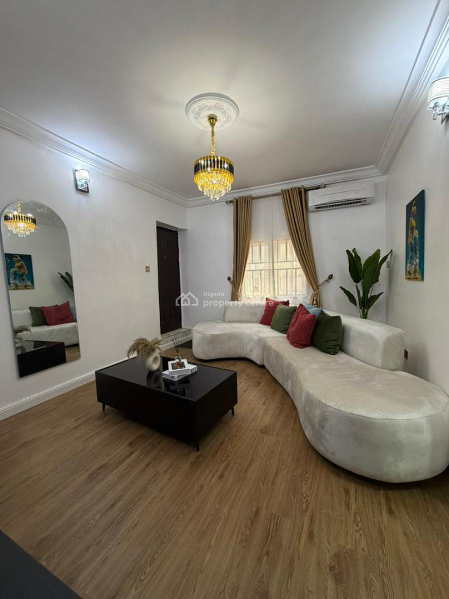 1 Bedroom Apartmemt, Adzope Crescent, Wuse 2, Abuja, Mini Flat (room and Parlour) Short Let