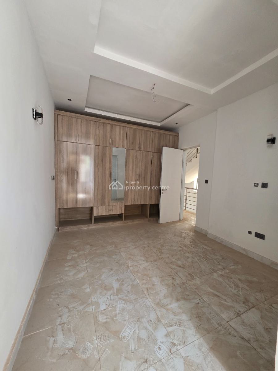 Affordable 4 Bedroom Terrace Duplex with Bq, Guzape District, Abuja, Terraced Duplex for Sale