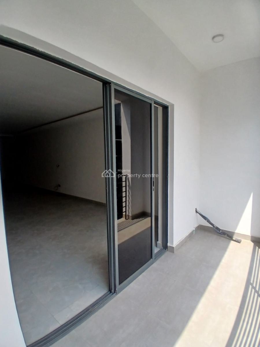 Tastefully Finished and Newly Built and Serviced with 24/7 Power Suppl, Lekki Phase 1, Lekki, Lagos, Flat / Apartment for Sale