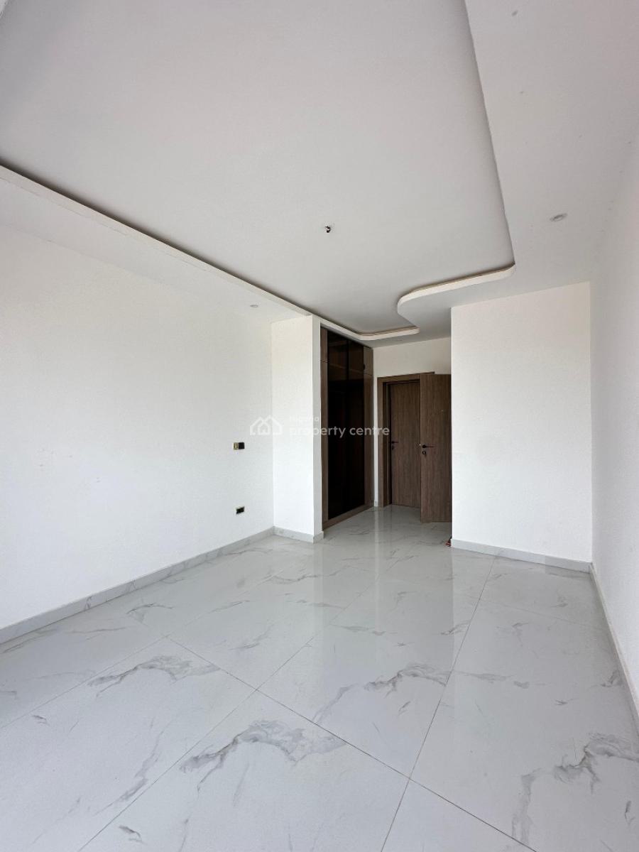 Luxuriously Finished 2 Bedroom Apartment Suitable for Investment, Lekki Phase 1, Lekki, Lagos, Flat / Apartment for Sale