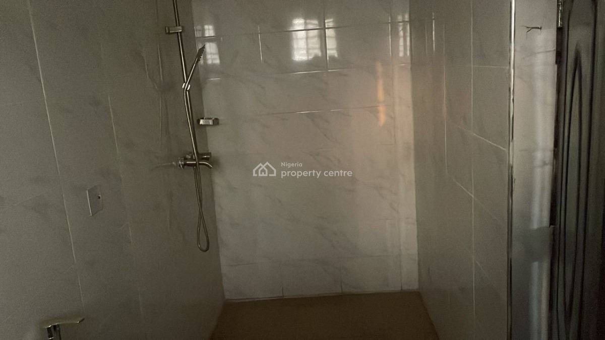 Well Finished 2 Bedrooms in a Well Secured and Fully Developed Estate., Dreamcity Estate, Mbora (nbora), Abuja, House for Rent