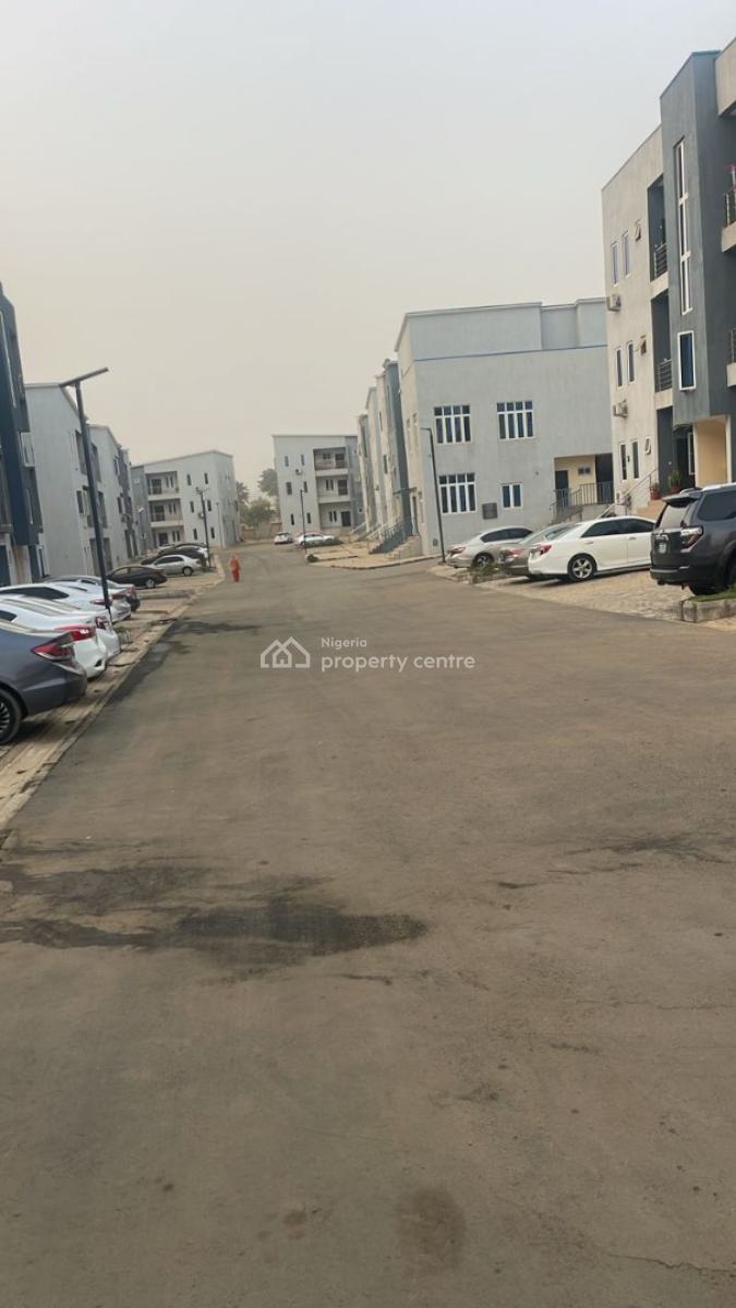 Well Finished 2 Bedrooms in a Well Secured and Fully Developed Estate., Dreamcity Estate, Mbora (nbora), Abuja, House for Rent