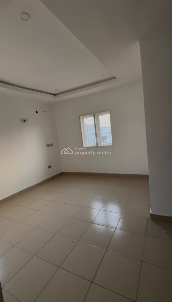 Massive 3 Bedroom Block of Flat, By Airport Junction, Jabi, Abuja, Flat / Apartment for Rent