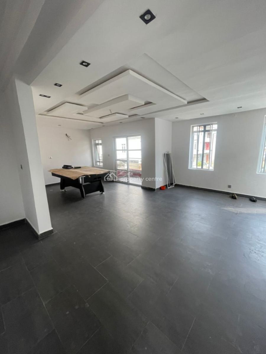 Mini Flat, Ikota Gra, Ikota, Lekki, Lagos, Mini Flat (room and Parlour) for Rent