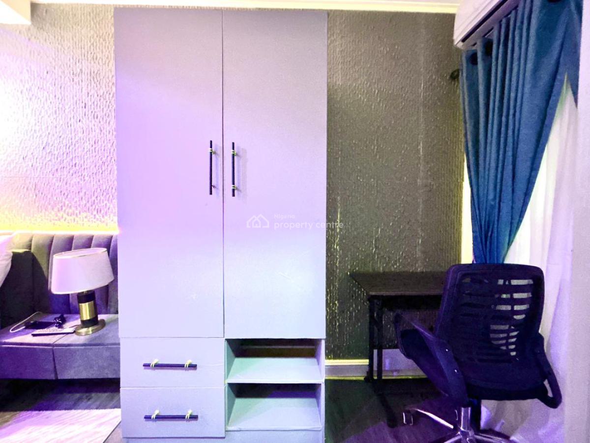 Cozy Two Bedroom City View Apartment with 2 Balconies, Ps5, Swimming Pool, Lekki Phase 1, Lekki, Lagos, Flat / Apartment Short Let