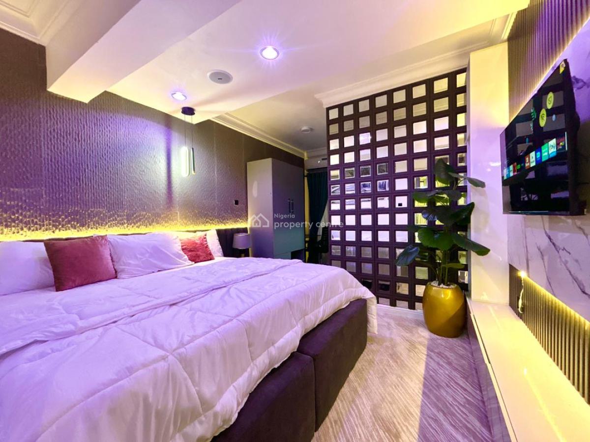 Cozy Two Bedroom City View Apartment with 2 Balconies, Ps5, Swimming Pool, Lekki Phase 1, Lekki, Lagos, Flat / Apartment Short Let