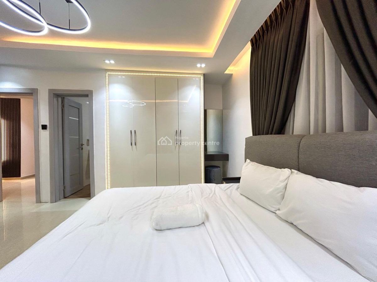 Luxury 3 Bedrooms Semi-detached Duplex with a Private Cinema, Snooker, Lekki Phase 1, Lekki, Lagos, Flat / Apartment Short Let