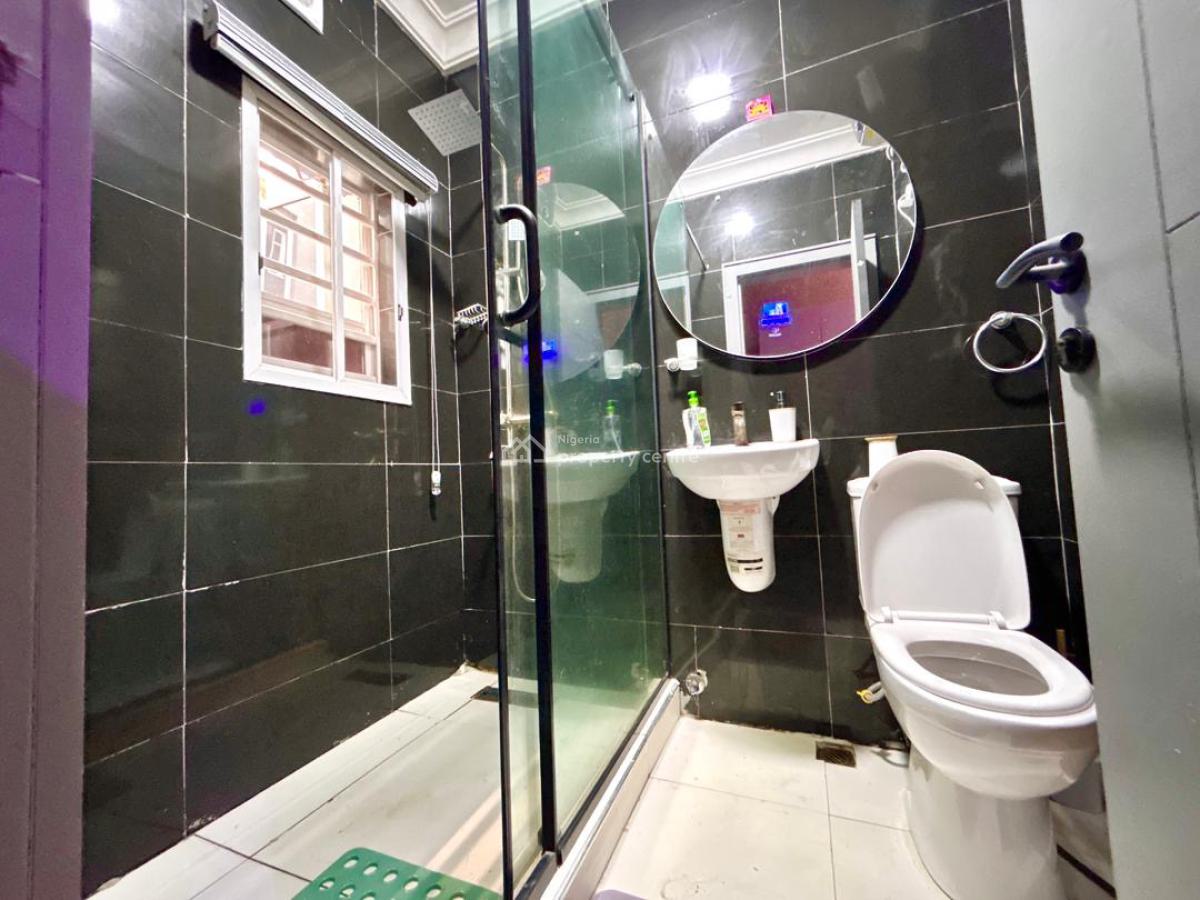 Luxury 3 Bedrooms Semi-detached Duplex with a Private Cinema, Snooker, Lekki Phase 1, Lekki, Lagos, Flat / Apartment Short Let