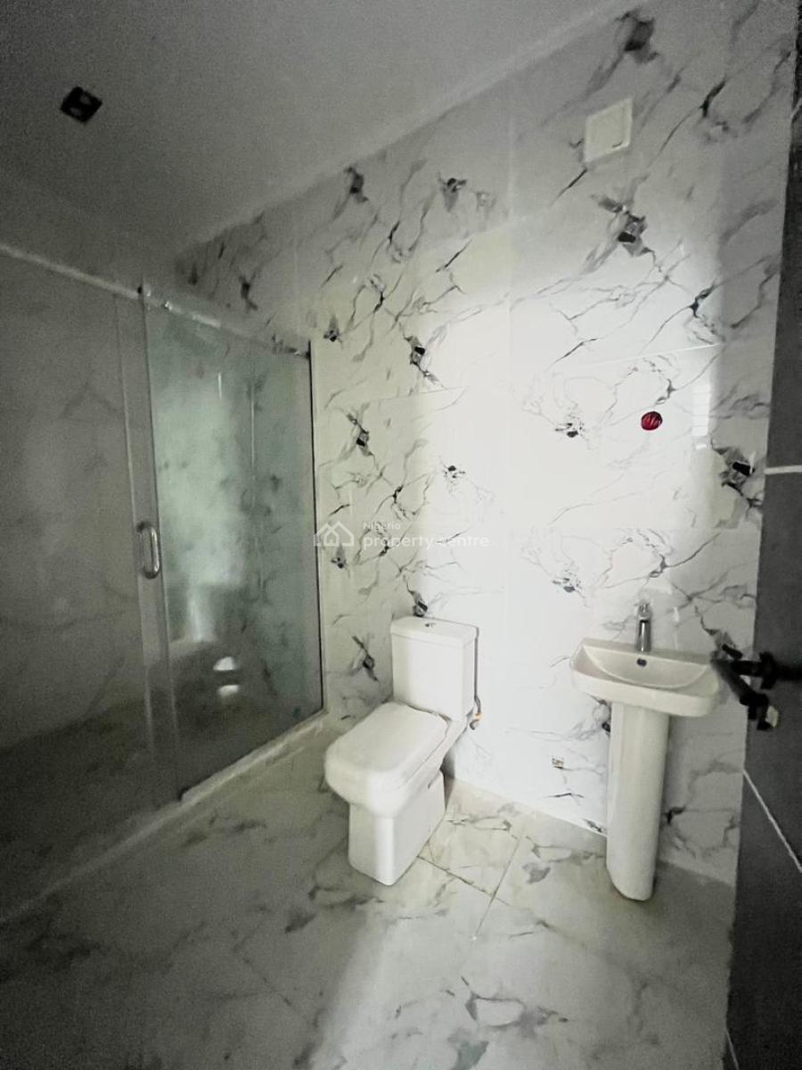 1 Bedroom Apartment, Ologolo, Lekki, Lagos, Flat / Apartment for Sale