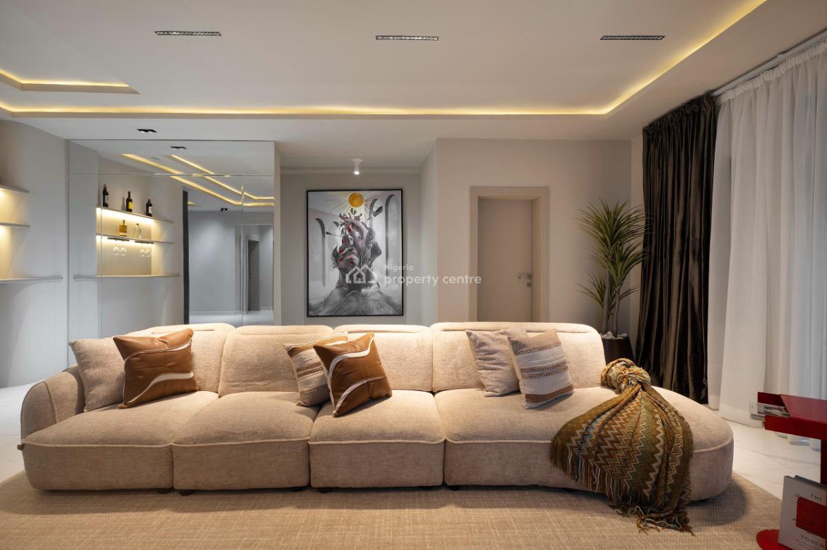 Luxury 2 Bedroom Apartment with Ps5, Private Cinema & 2 Balconies, Lekki Phase 1, Lekki, Lagos, Flat / Apartment Short Let