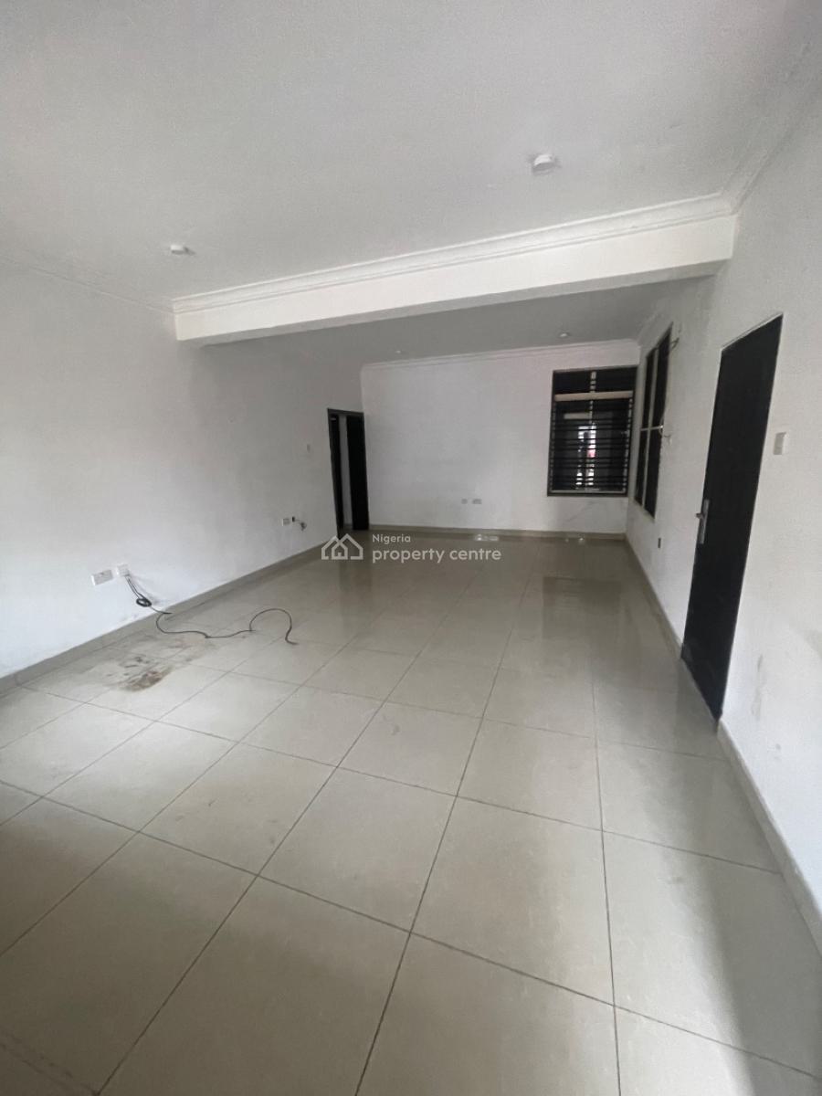 3-bedroom Flat with Bq, Lbs, Ajah, Lagos, Flat / Apartment for Rent