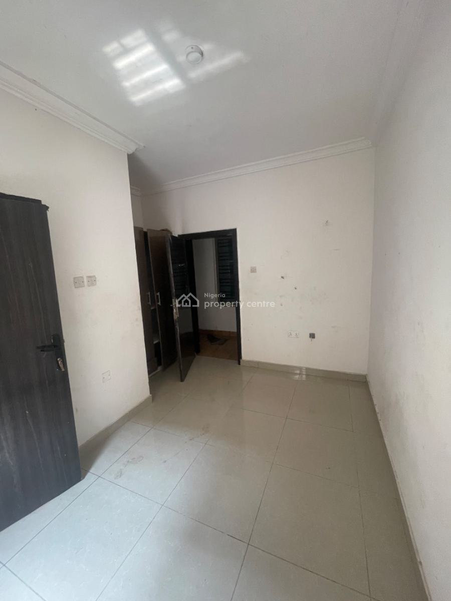 3-bedroom Flat with Bq, Lbs, Ajah, Lagos, Flat / Apartment for Rent