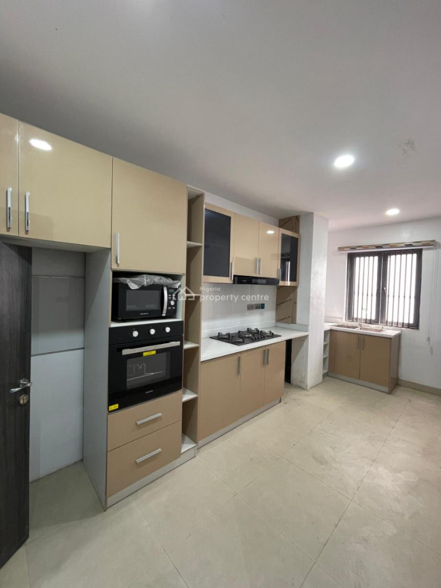 Morden 4 Bedroom Maisonette with Communal Pool, Gym, Children Playcourt, Surulere, Lagos, Terraced Duplex for Sale