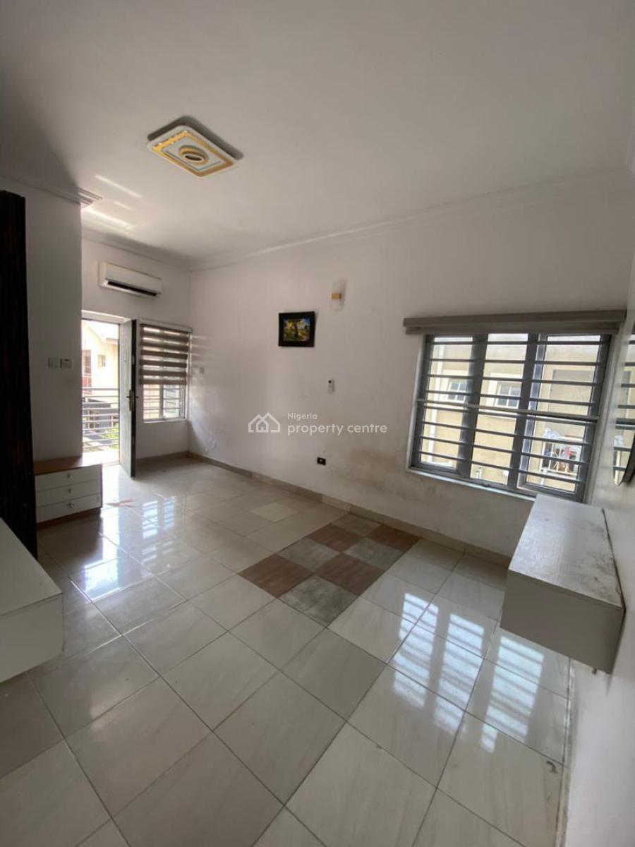 2 Bedroom Apartment, Ikota, Lekki, Lagos, Flat / Apartment for Rent