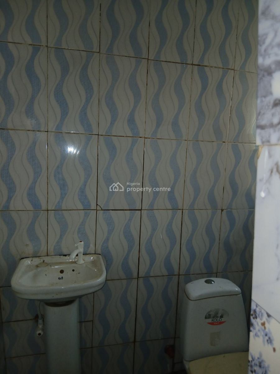 Room and Parlour, Newtown Estate, Ogombo, Ajah, Lagos, Mini Flat (room and Parlour) for Rent