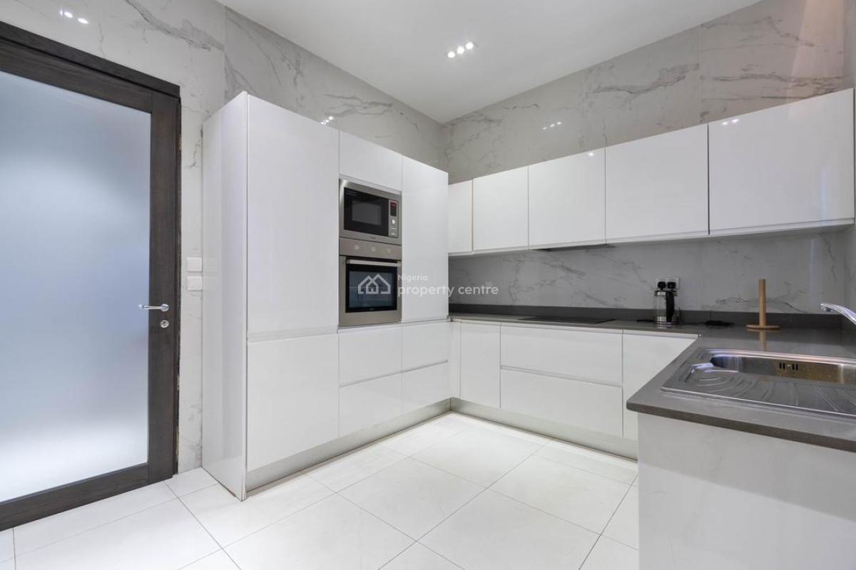 Luxury 2 Bedroom Apartment with Skyline/city View and on-demand Chef, Lekki Phase 1, Lekki, Lagos, Flat / Apartment Short Let