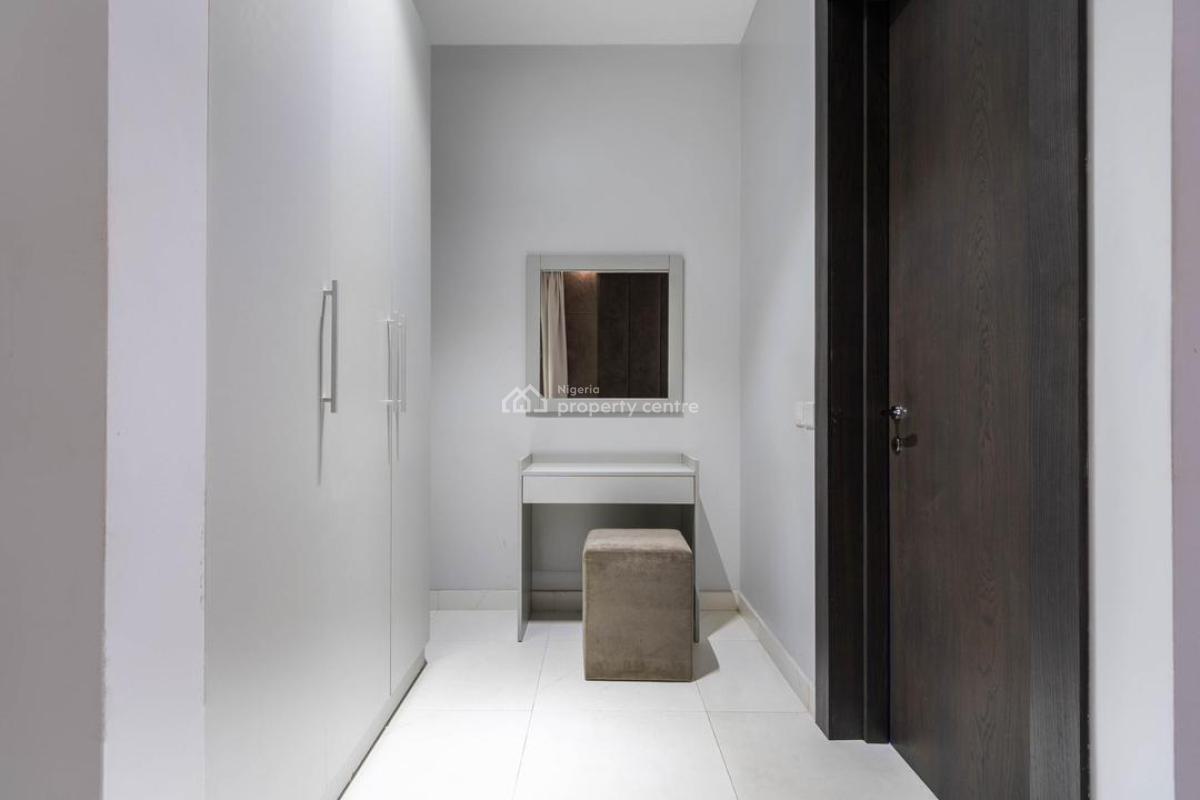 Luxury 2 Bedroom Apartment with Skyline/city View and on-demand Chef, Lekki Phase 1, Lekki, Lagos, Flat / Apartment Short Let