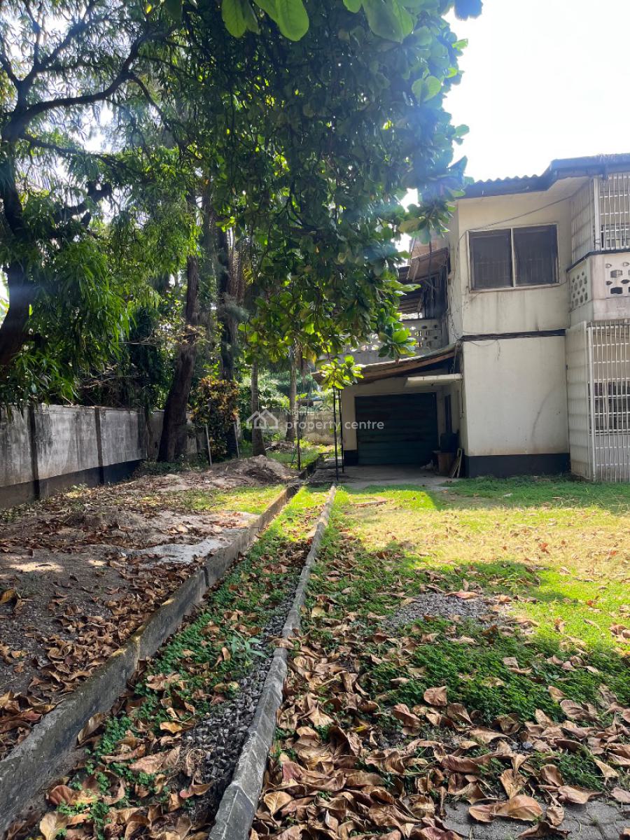 Demolishable 5 Bedroom Detached House, Off Idejo Street, Victoria Island (vi), Lagos, Detached Duplex for Sale