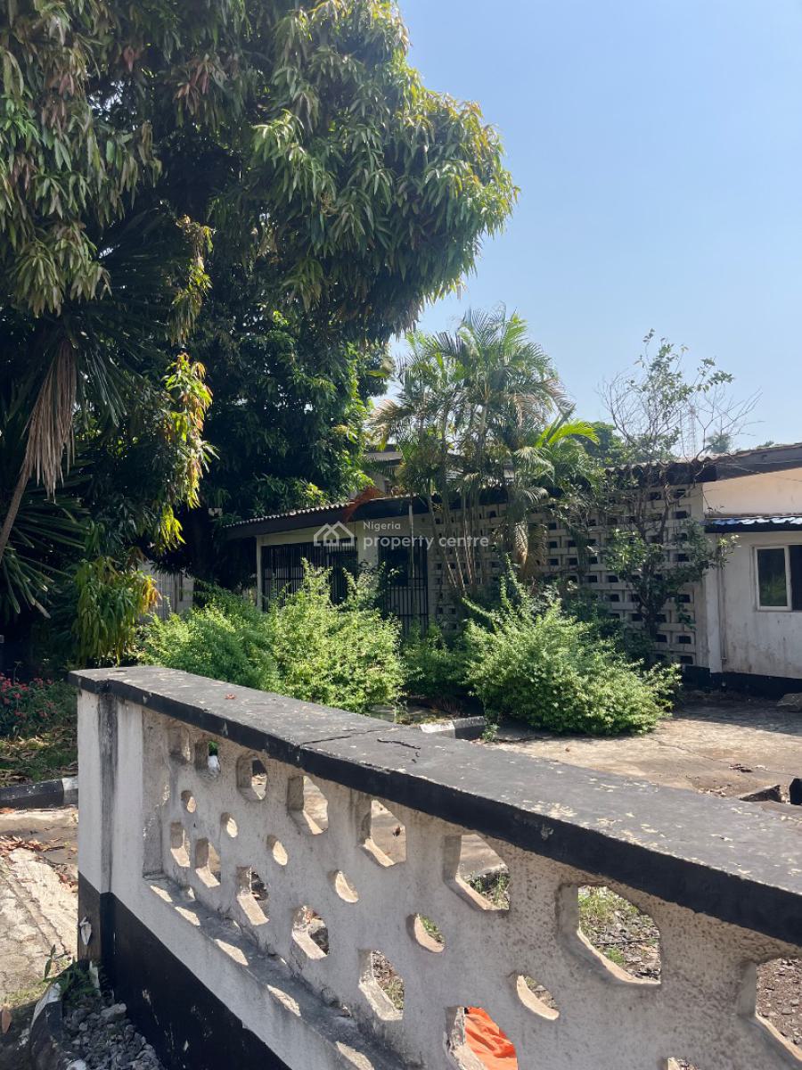 Demolishable 5 Bedroom Detached House, Off Idejo Street, Victoria Island (vi), Lagos, Detached Duplex for Sale