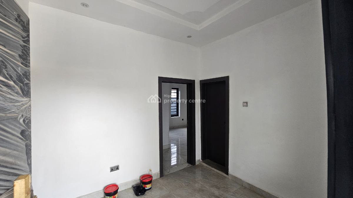 Fantastically Built 4-bedroom Semi-detached Duplex with Bq, Arowojobe, Mende, Maryland, Lagos, Semi-detached Duplex for Rent