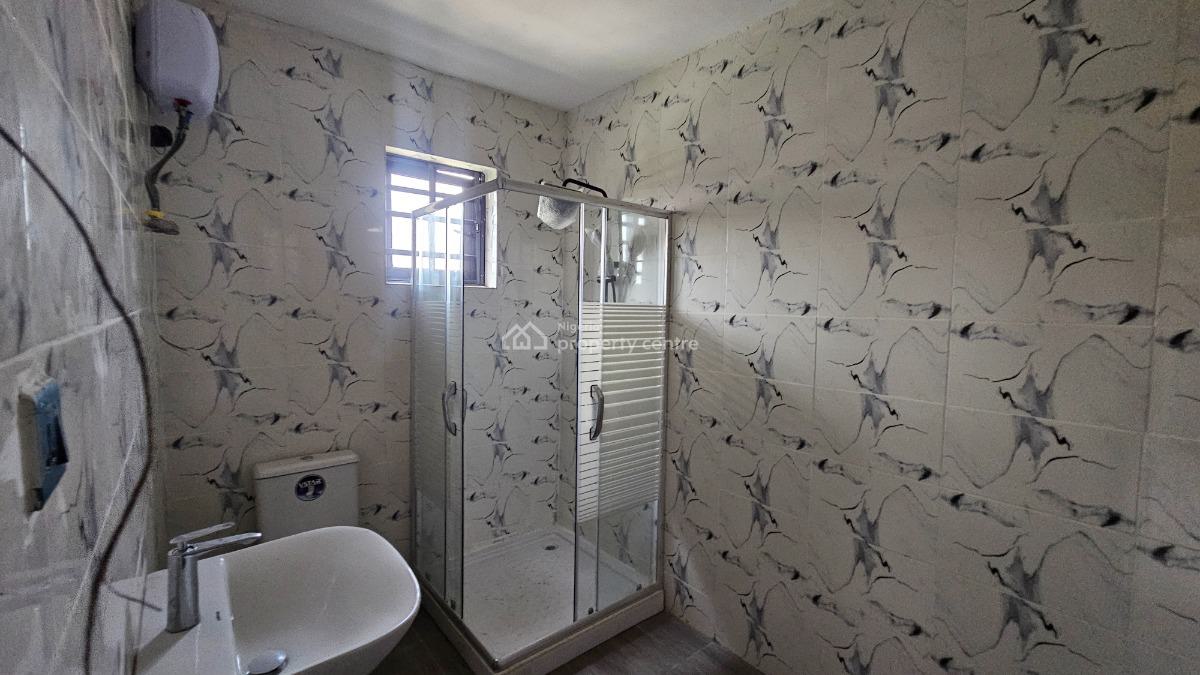 Fantastically Built 4-bedroom Semi-detached Duplex with Bq, Arowojobe, Mende, Maryland, Lagos, Semi-detached Duplex for Rent