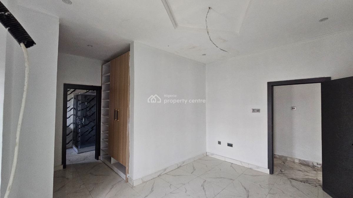 Fantastically Built 4-bedroom Semi-detached Duplex with Bq, Arowojobe, Mende, Maryland, Lagos, Semi-detached Duplex for Rent