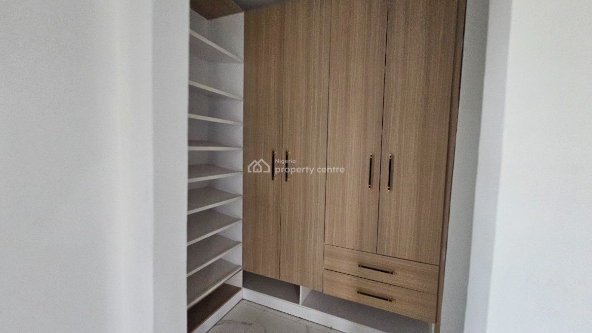 Fantastically Built 4-bedroom Semi-detached Duplex with Bq, Arowojobe, Mende, Maryland, Lagos, Semi-detached Duplex for Rent