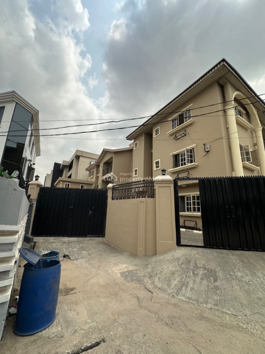 3 Bedrooms Flat in 6 Units, Allen, Ikeja, Lagos, Flat / Apartment for Rent