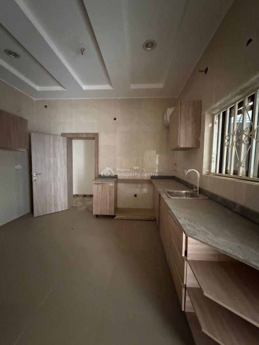 Beautiful Well Built 2 Bedrooms with a Bq, By Aduvie School, Jahi, Abuja, Flat / Apartment for Rent