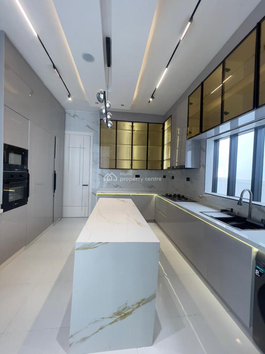 Delightfully Carved 5 Bedroom Luxury Smart Home with Swimming Pool and, Chevron, Lekki, Lagos, Detached Duplex for Sale