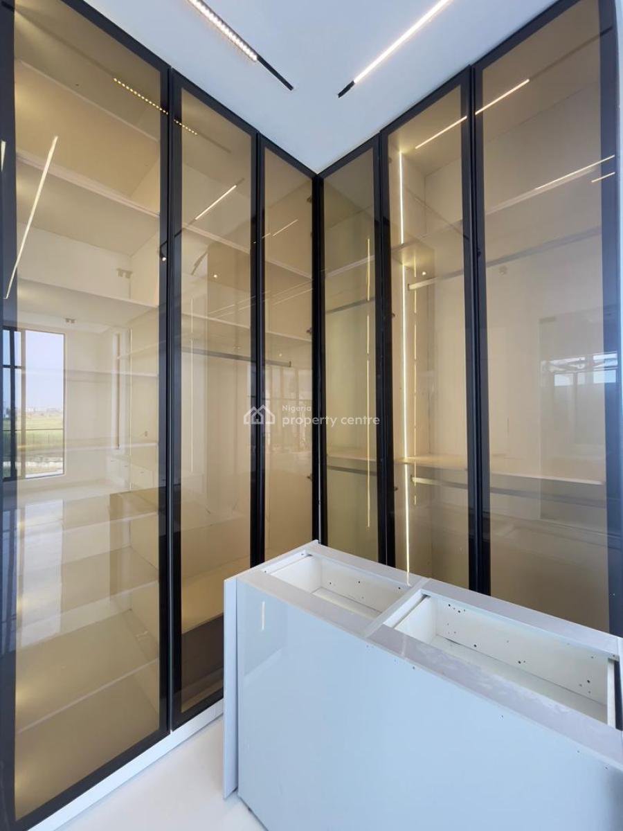 Delightfully Carved 5 Bedroom Luxury Smart Home with Swimming Pool and, Chevron, Lekki, Lagos, Detached Duplex for Sale