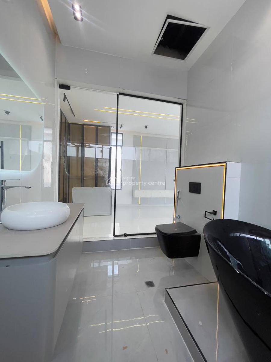 Delightfully Carved 5 Bedroom Luxury Smart Home with Swimming Pool and, Chevron, Lekki, Lagos, Detached Duplex for Sale