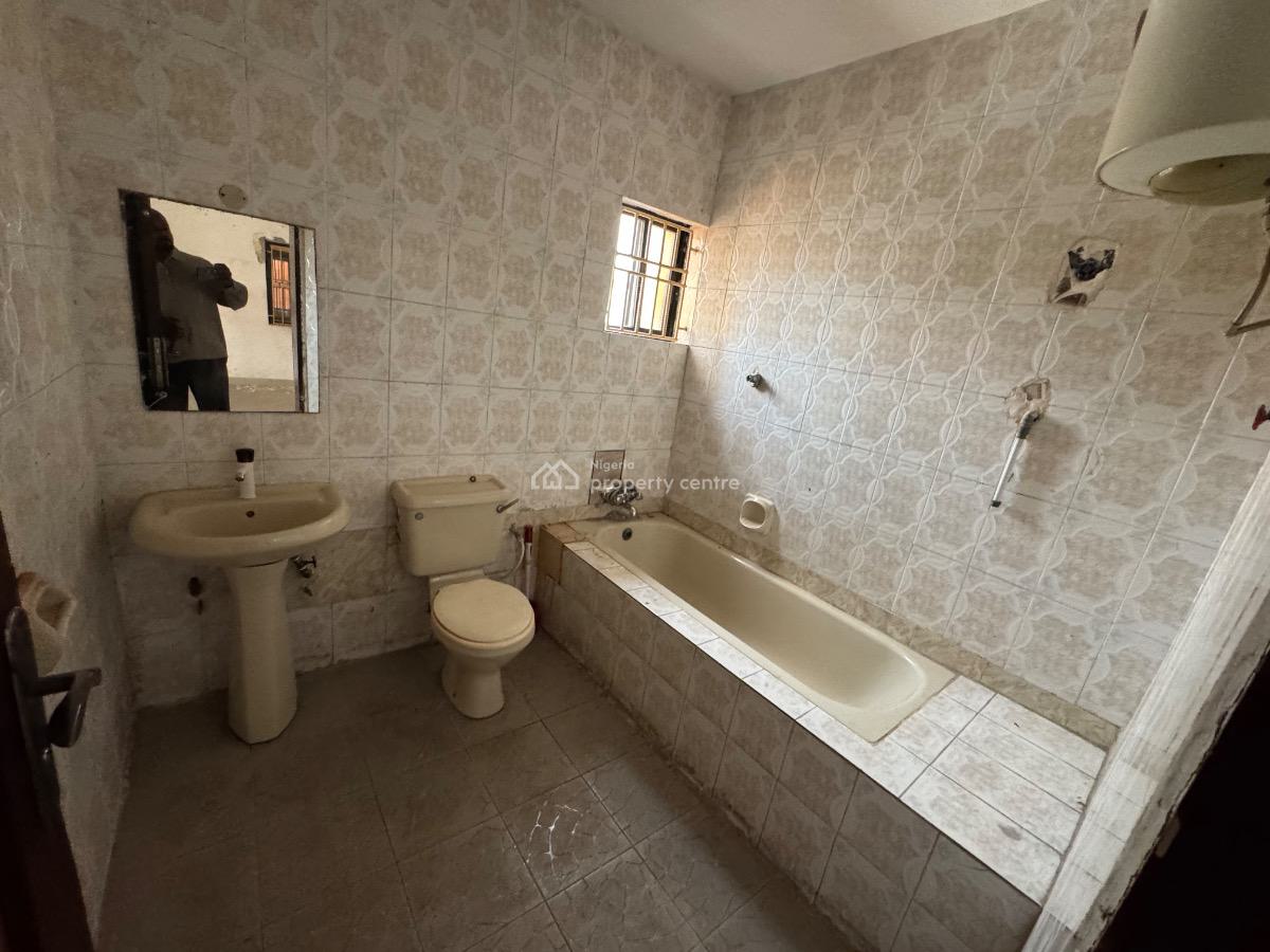 a Large 7 Bedroom Detached Duplex, Lekki Phase 1, Lekki, Lagos, Semi-detached Duplex for Rent