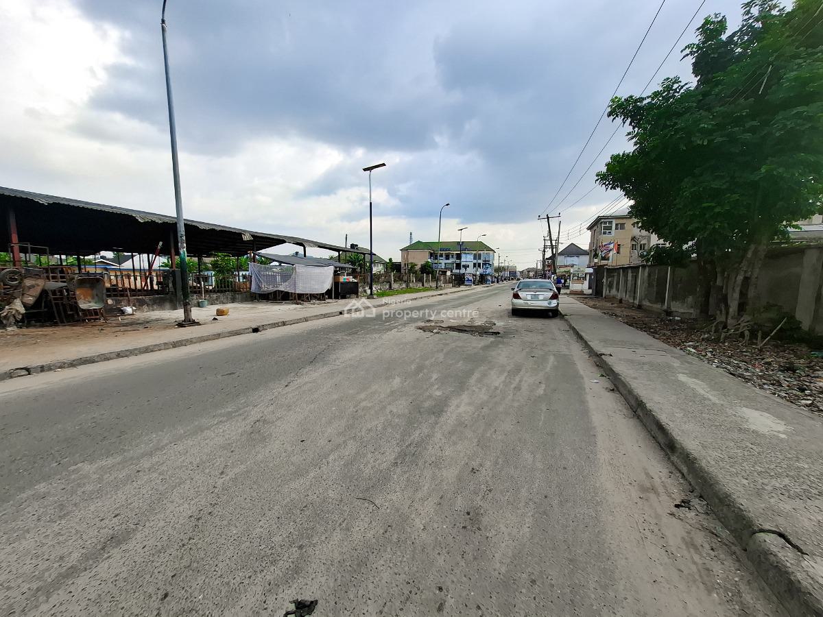 4 Units of 2 Bedroom Flats on a Cornerpiece Land in a Gated Estate, Orazi By Gra, Orazi, Port Harcourt, Rivers, Block of Flats for Sale