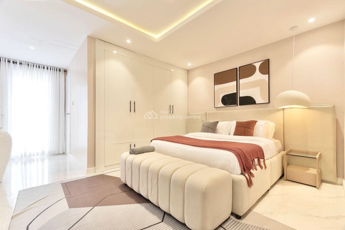 2 Bedroom Apartment, Lekki Phase 1, Lekki, Lagos, Flat / Apartment Short Let