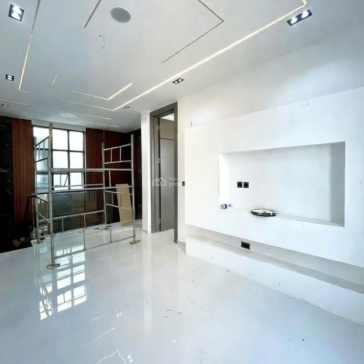 Luxurious 5 Bedroom with Swimming Pool, Chevron Estate, Lekki, Lagos, Detached Duplex for Sale