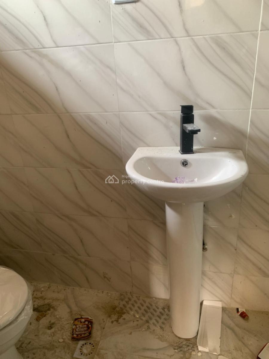 Brand New 2 Bedroom, Ikota, Lekki, Lagos, Flat / Apartment for Rent