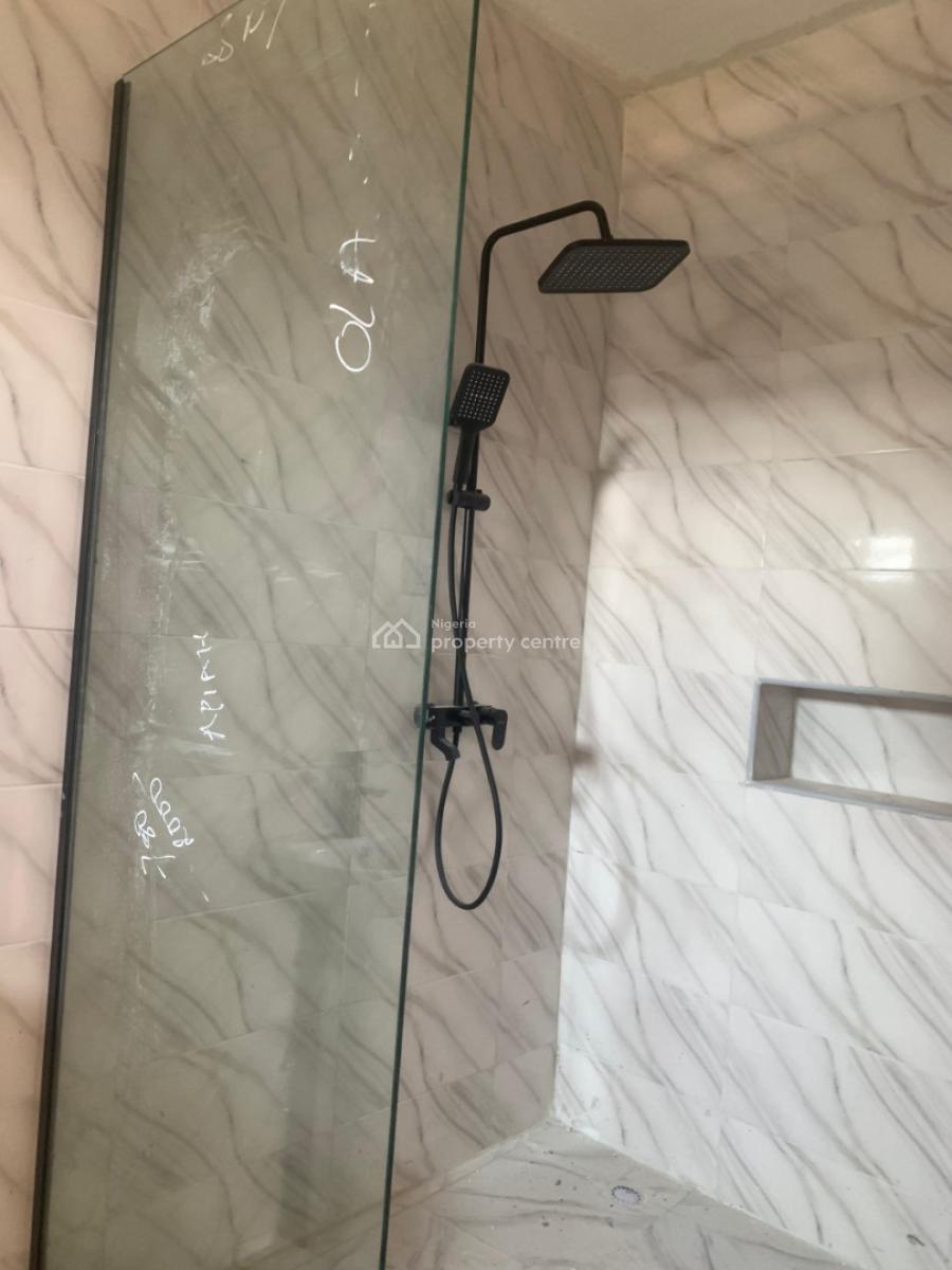 Brand New 2 Bedroom, Ikota, Lekki, Lagos, Flat / Apartment for Rent