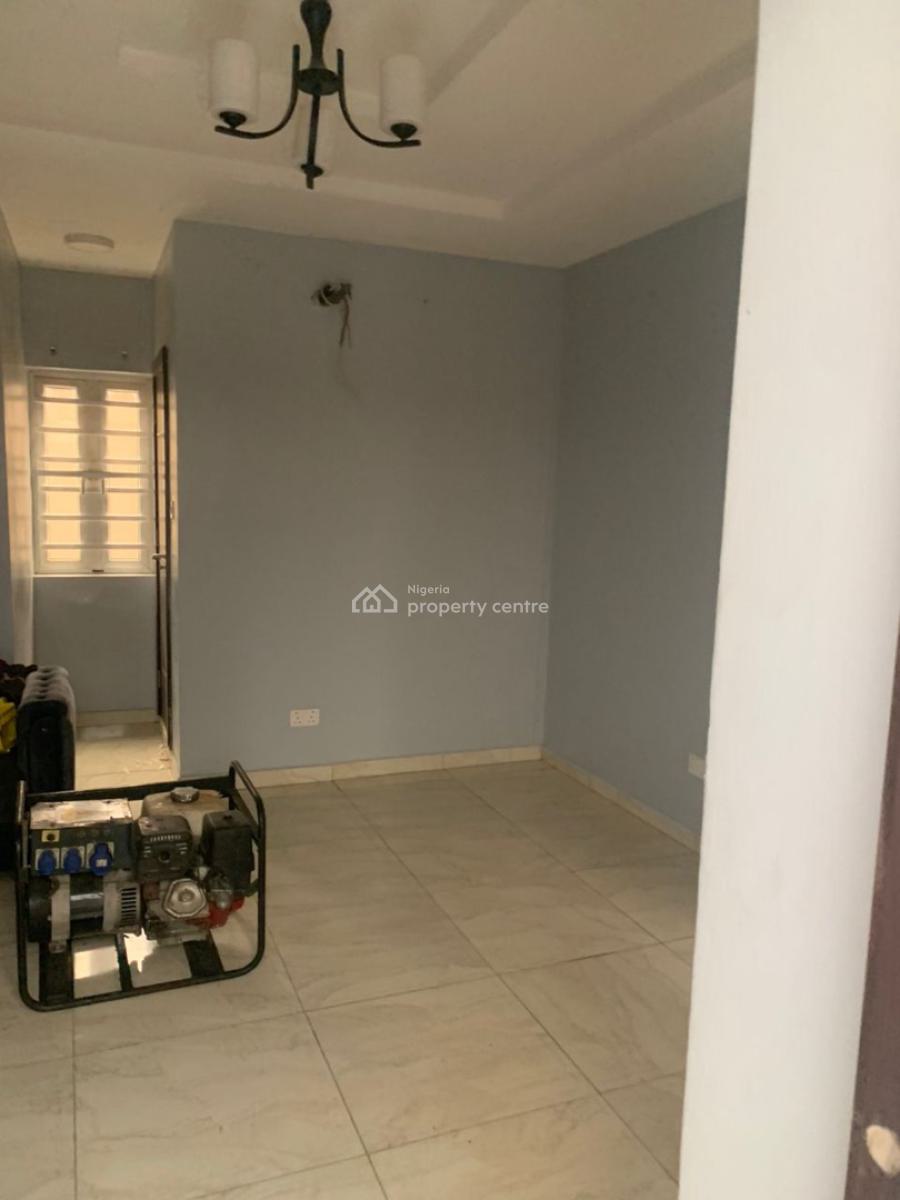 Lovely 2 Bedroom Flat, Ojodu Berger, Ojodu, Lagos, Flat / Apartment for Rent