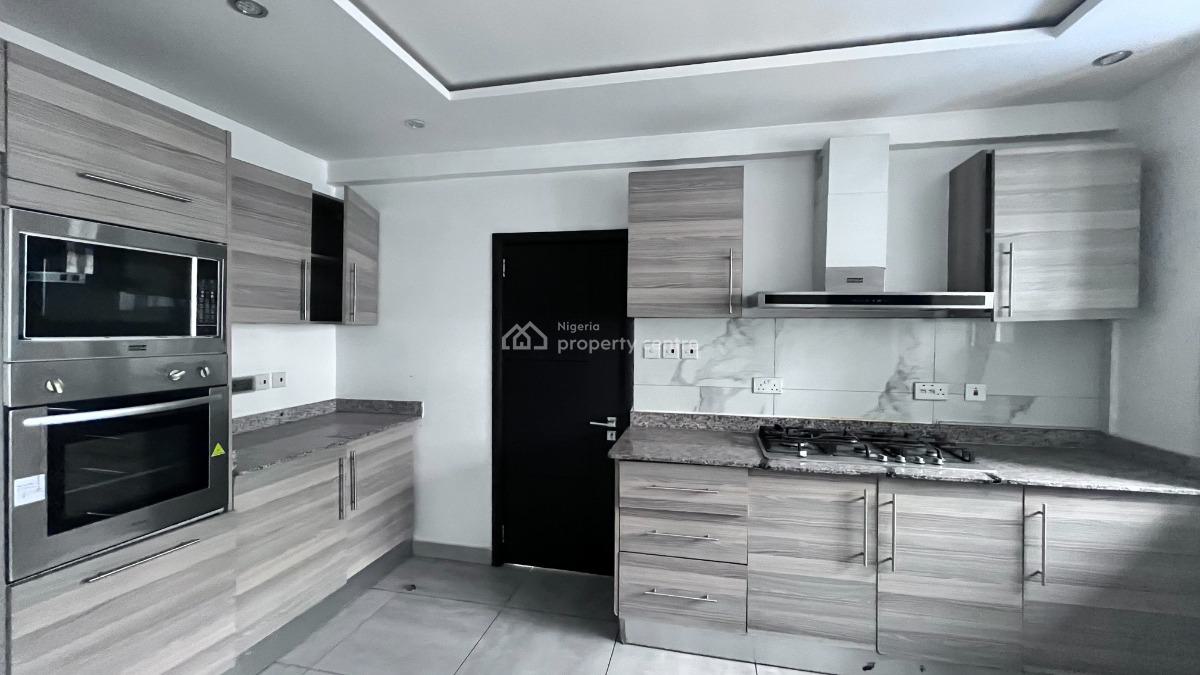Luxury 3 Bedrooms Apartment with Bq., Ikoyi, Lagos, Flat / Apartment for Rent