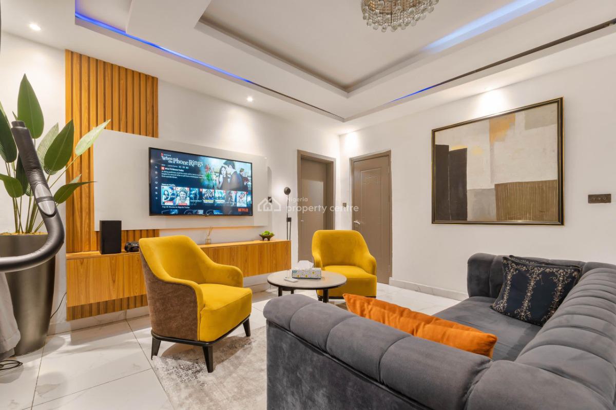 Tastily Furnished 1 Bedroom Apartment, Thomas Estate, Ajah, Lagos, Flat / Apartment Short Let