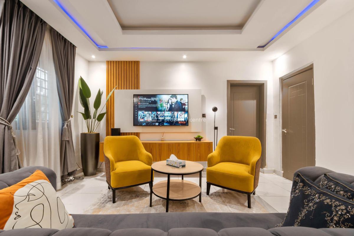 Tastily Furnished 1 Bedroom Apartment, Thomas Estate, Ajah, Lagos, Flat / Apartment Short Let