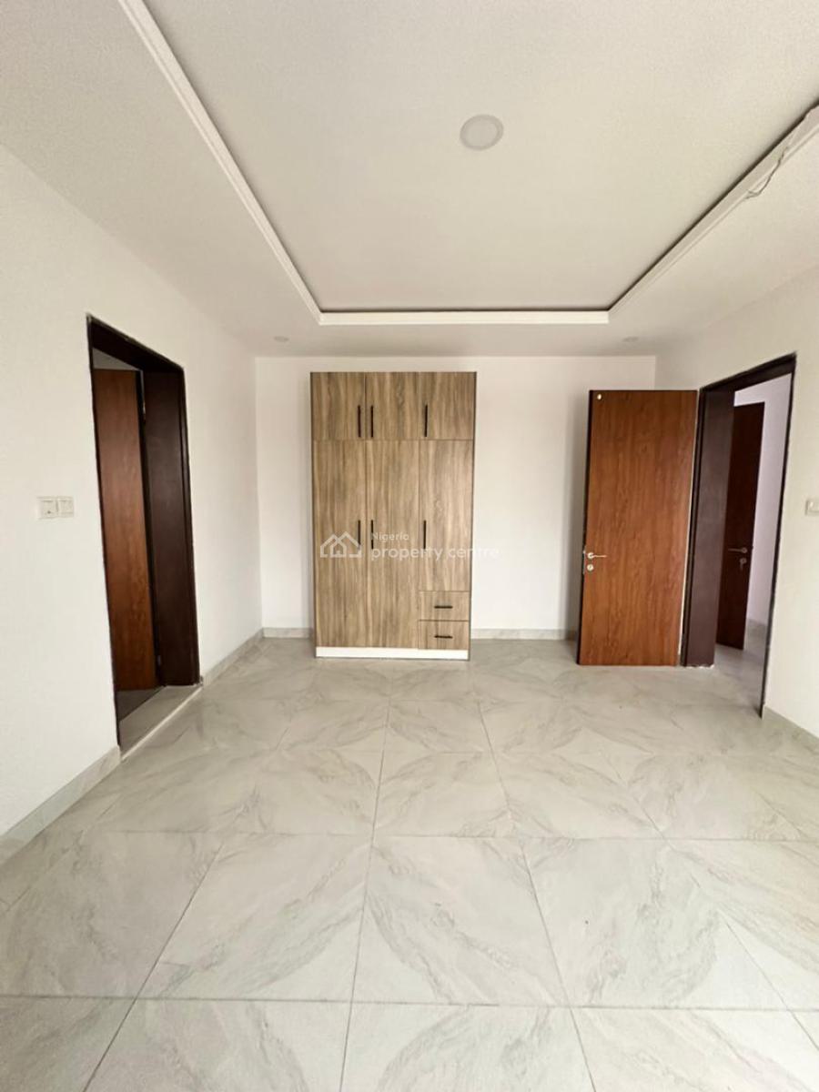 8 Units of 3 Bedroom Apartment with Bq, Lekki Phase 1, Lekki, Lagos, Flat / Apartment for Rent