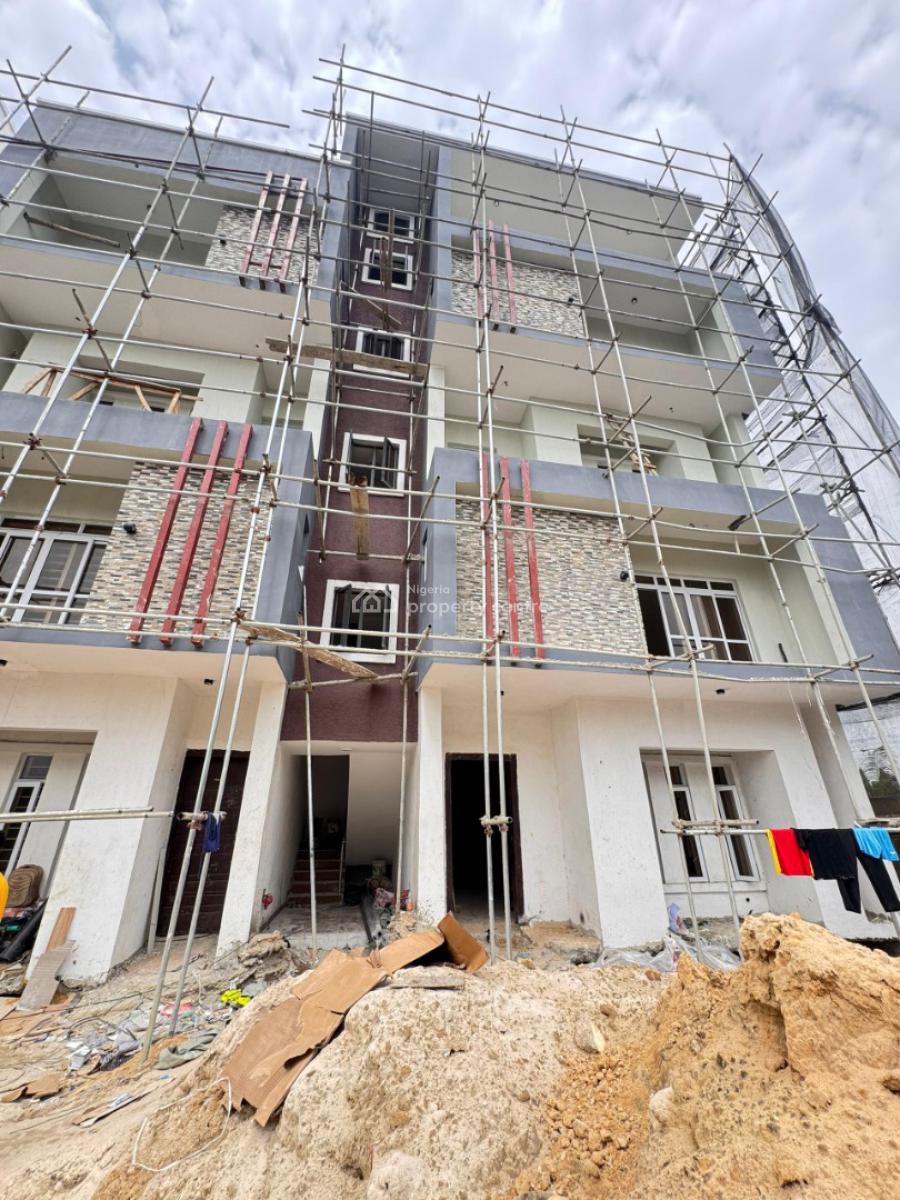 Beautiful and Spacious 3 Bedrooms Maisonette Duplex with Bq, Lekki Phase 1, Lekki, Lagos, Detached Duplex for Sale